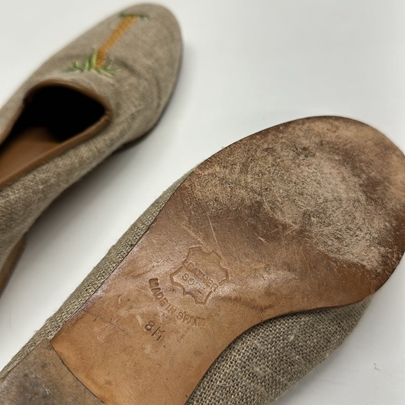 Erica Wilson Needlepoint Shoes Slip On Loafers Shoe Palm Tree Tan Green Size 8 - Picture 9 of 11